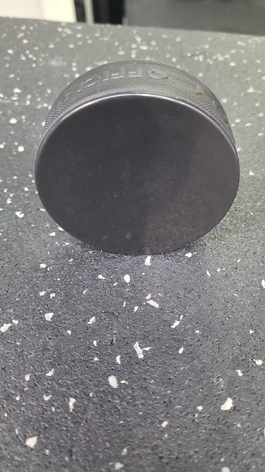 Elite Hockey Puck for Enhanced Precision & Durability